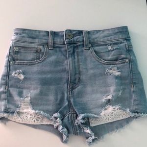 AMERICAN EAGLE HI-RISE SHORTIE, size 2 shorts